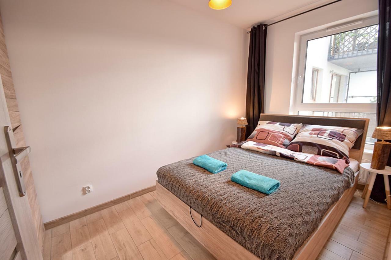 Apartment Oliwka Z Prywatnym Miejscem Postojowym